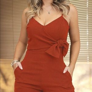 Spaghetti Strap Bowknot Romper